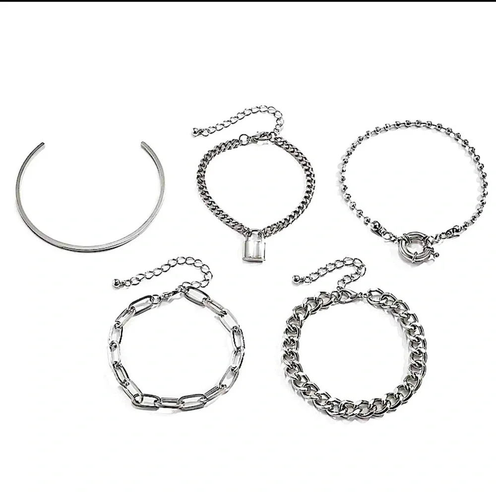 Women’s New with Tag Silver Five Piece Chain Bracelet Arm Set. - Picture 2 of 2
